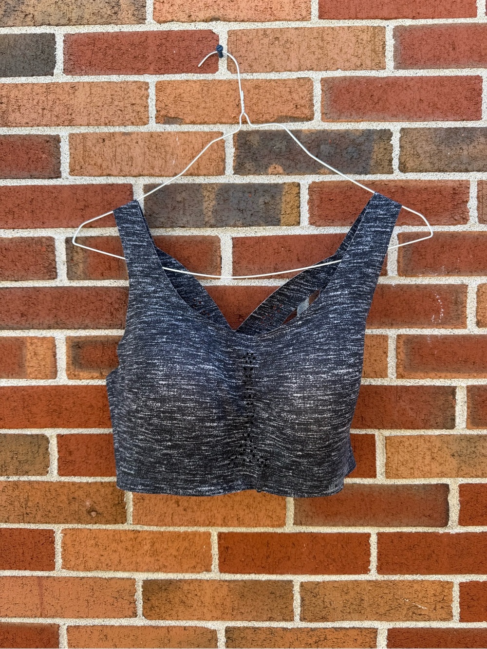Victoria’s Secret Sport Angel Max Sports Bra 34DDD Gray Crossback